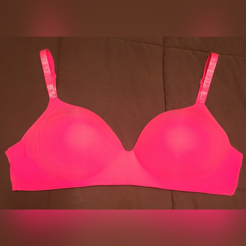 Victoria's Secret T-Shirt Bra